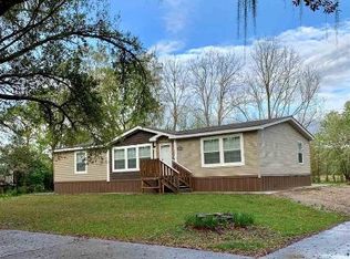 11062 Stringer Bridge Rd, Saint Amant, LA 70774