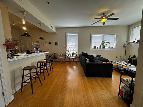 601 Spring St #D Photo 1