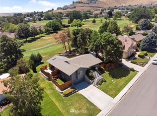 107 High Meadows St, Richland, WA