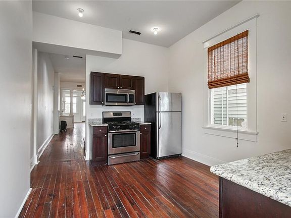 4th image of 2330 Jena St