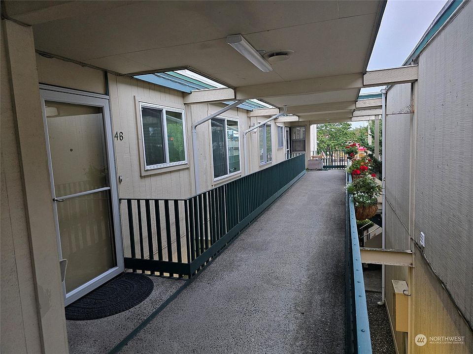 1st image of 10430 SW Gravelly Lake Drive #46
