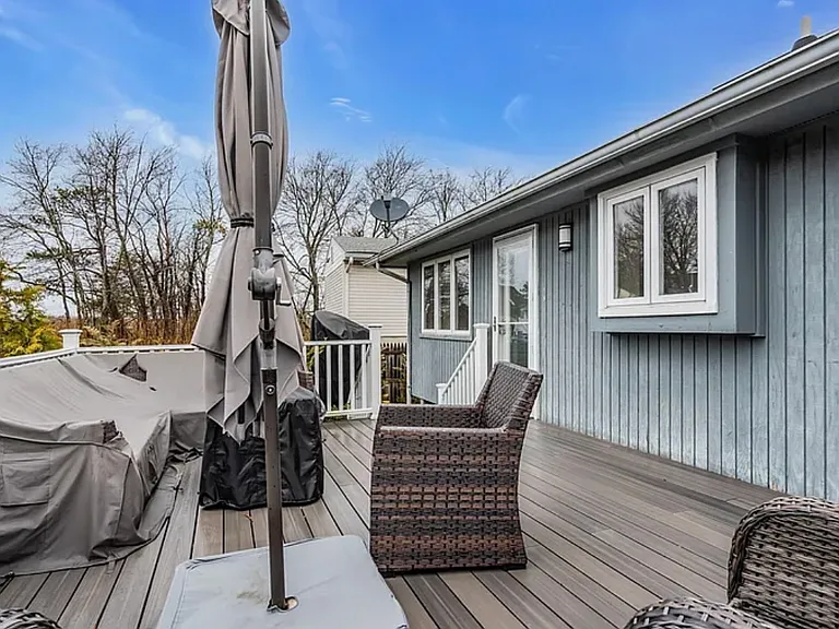 658 Driftwood Pl — Photo 12