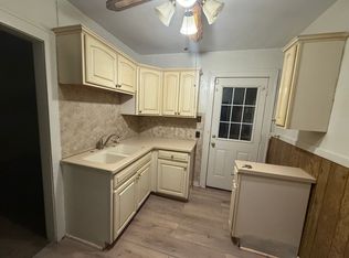 3935 E 147th St, Cleveland, OH 44128