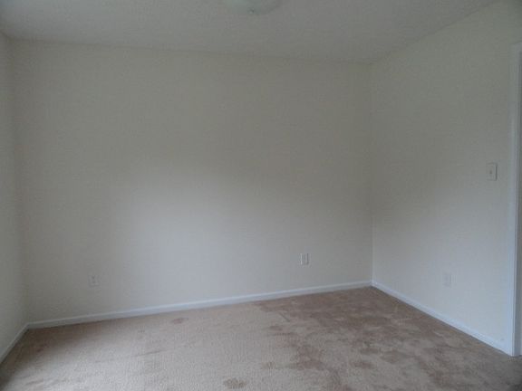 3rd image of 150 Palmer Dr
