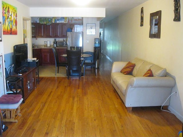 1st Floor Living Room