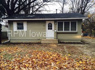 2702 Payne Rd, Des Moines, IA 50310