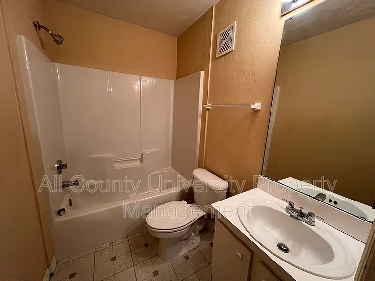 4000 SW 23rd St #6104 — Photo 6