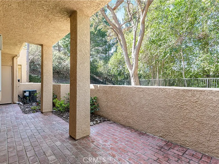 24021 Arroyo Park Dr #25 — Photo 22