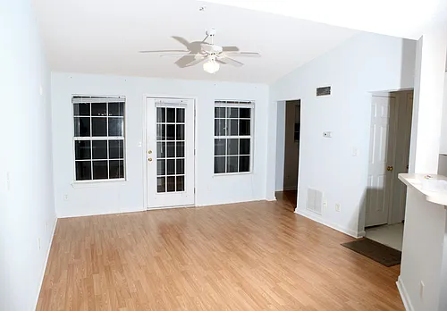 4304 Walden Park Dr #4304 Photo 1