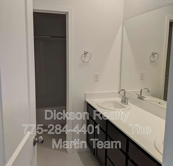 2247 Slater Mill Dr — Photo 10