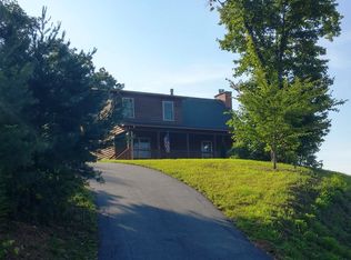 773 Dillon Oaks Dr, Murphy, NC 28906