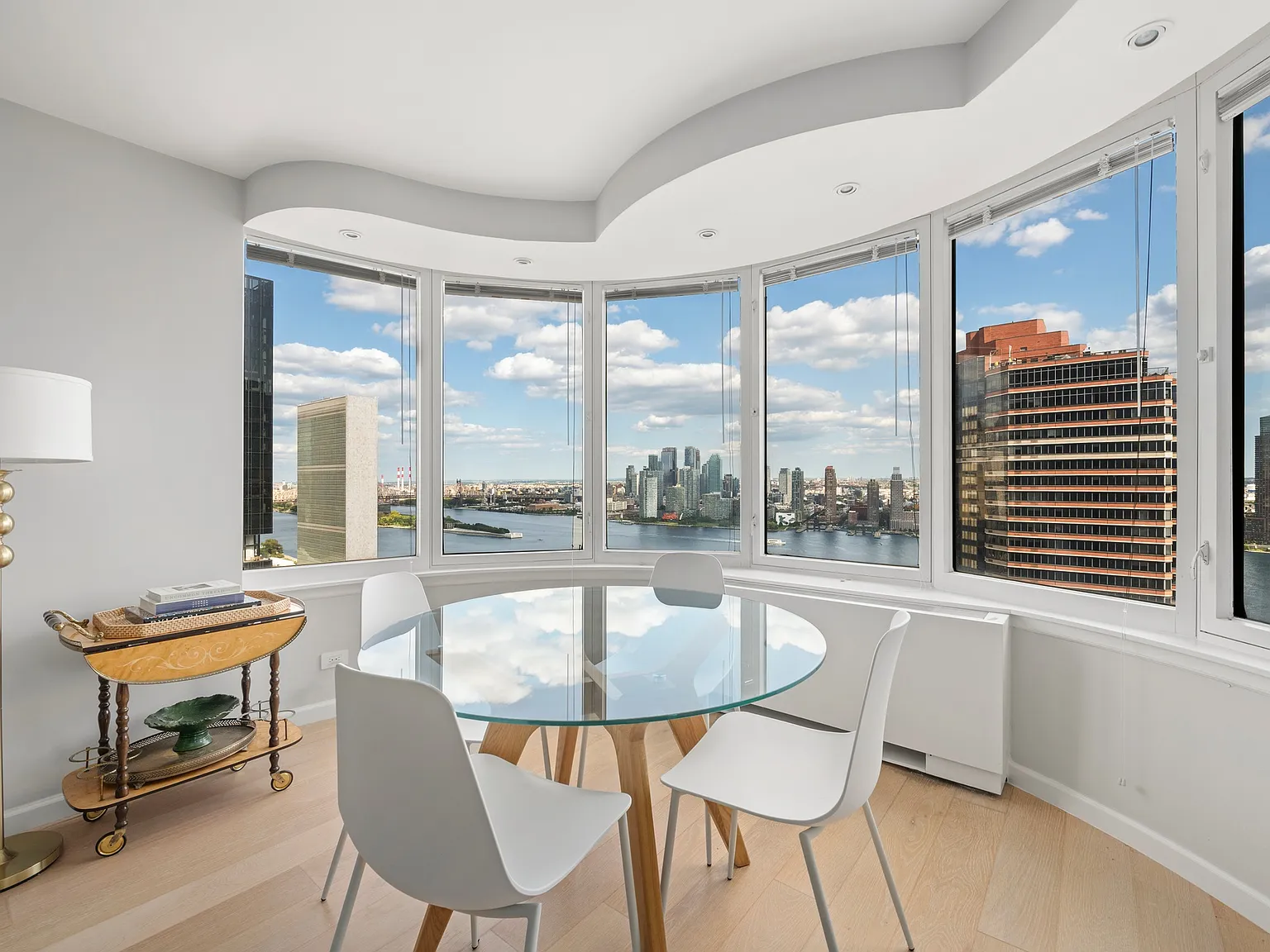 330 East 38th Street — Photo 2