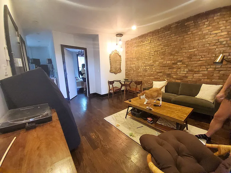 758 Willoughby Ave #3 — Photo 3