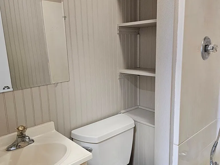 417 Wood Ave — Photo 11