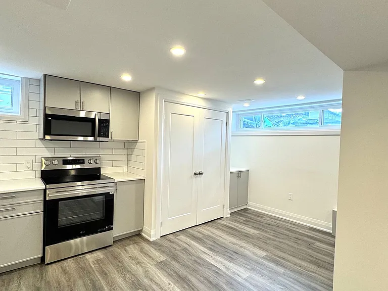 24 Millburn Dr #BASEMENT — Photo 6