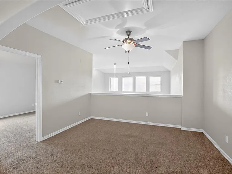 348 Vista Gardens Dr — Photo 7