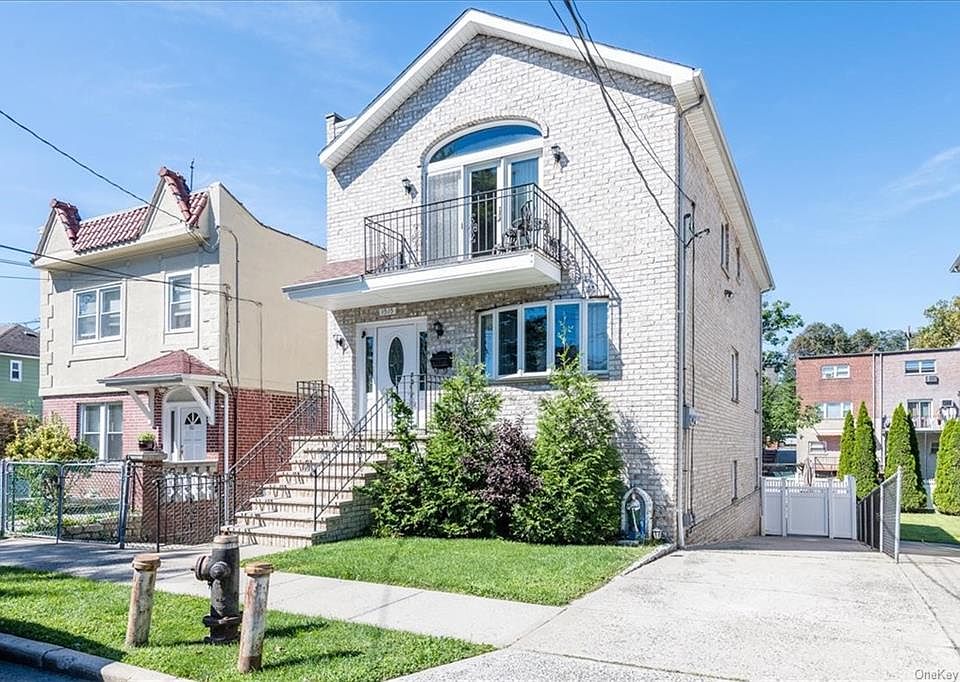 1st image of 1515 Dwight Pl