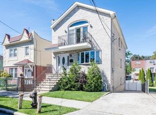 1515 Dwight Pl, Bronx, NY 10465