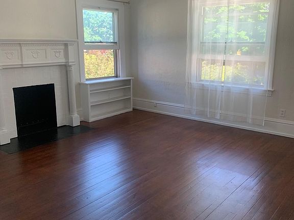 2nd image of 168 Crescent Ave #2