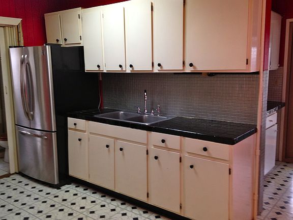 Kitchen - Unit 1