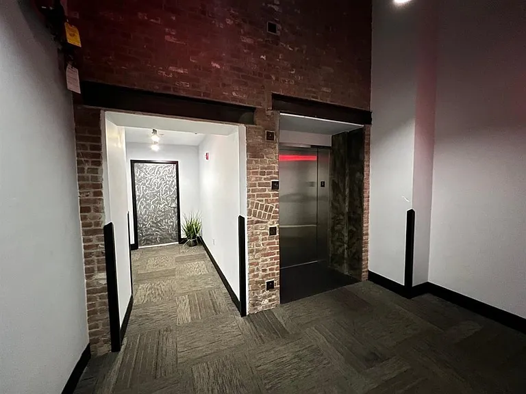 338 Grove St #4C — Photo 23
