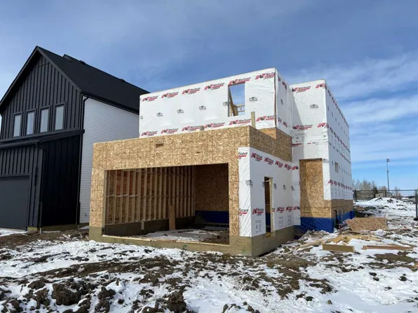 6906 S 35th St, Lloydminster, AB T9V 3T2