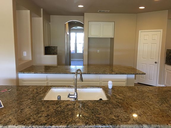 5th image of 4300 Club Vista Dr