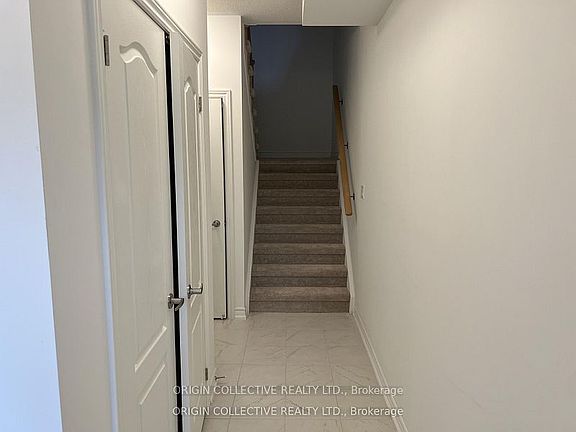 2nd image of 34 Milson Cres