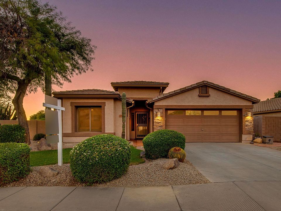 1st image of 16036 N 159th Drive