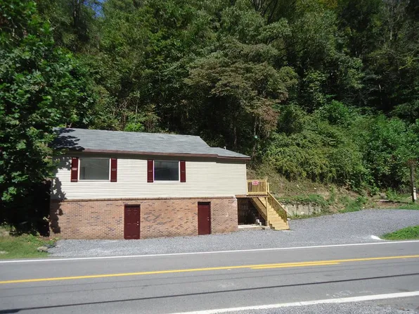 1900 Coal Heritage Rd, Iaeger, WV 24844