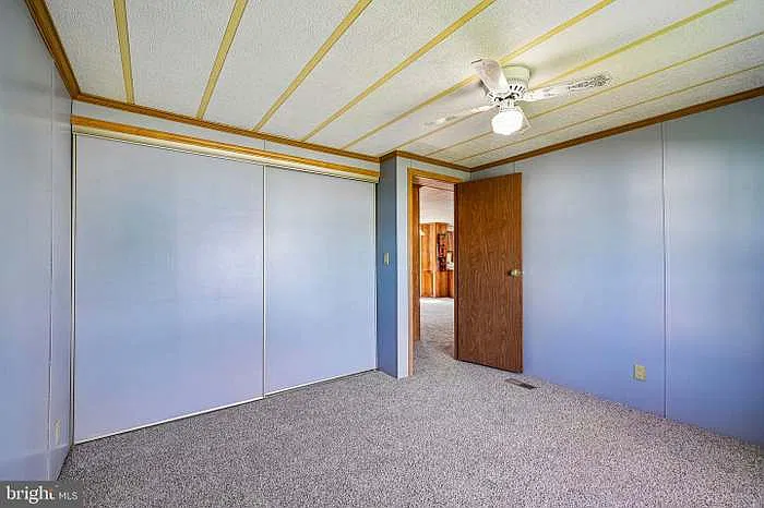713 Cypress Ct — Photo 3