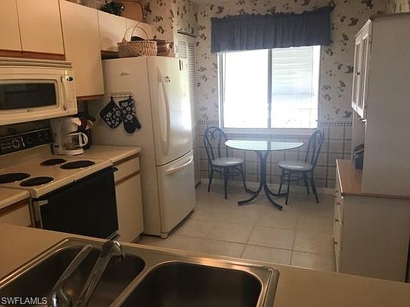 4th image of 5652 Woodmere Lake Cir