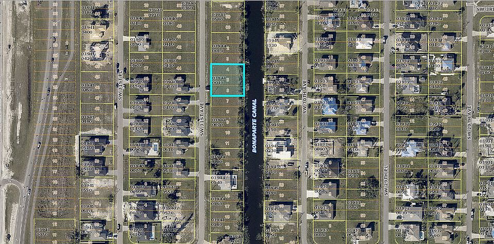 1st image of 403 SW 31st Ave