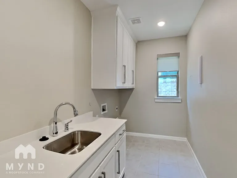 1278 Ocean Breeze Dr — Photo 26
