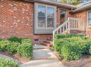 500 W Woodcroft Pkwy APT 7C, Durham, NC 27713