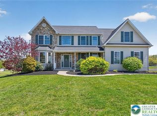 353 Farmington Rd, Breinigsville, PA 18031