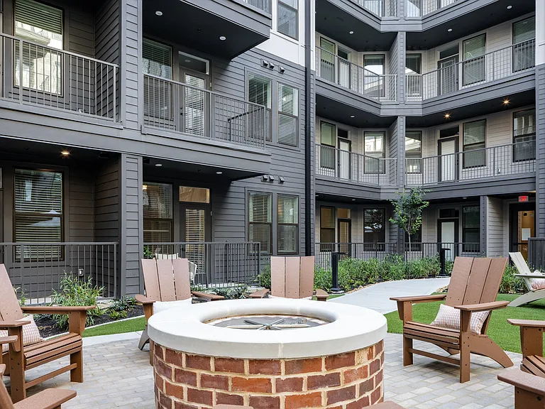 Alta Lofts on the Levee — Photo 34