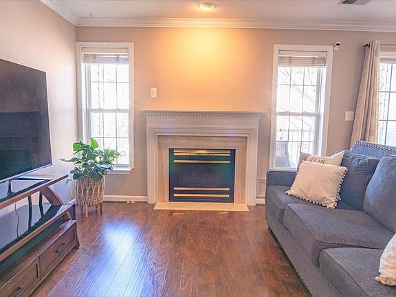 4th image of 20514 Bridger Way #1912