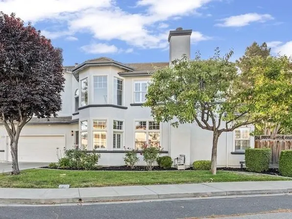 38101 Cambridge Ct, Fremont, CA 94536