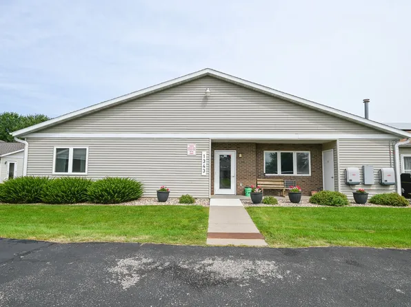 1355 15th St #2, Baraboo, WI 53913