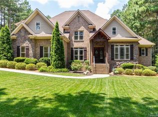 4687 Gold Finch Dr, Denver, NC 28037