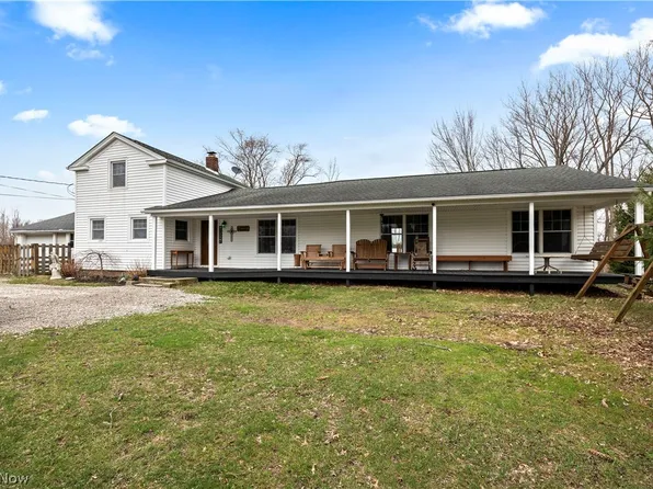 6635 Lake Ave, Elyria, OH 44035