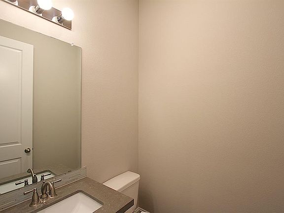 5th image of 2720 Ahnya Ln