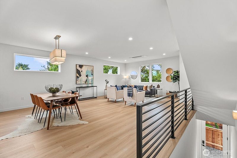 3rd image of 7509 12th Avenue SW