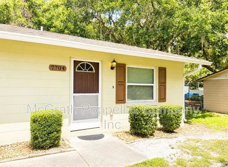 7704 Chase Rd — Photo 1