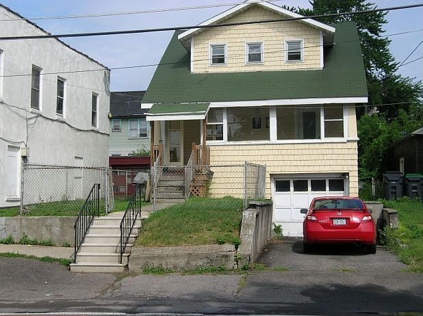 2nd image of 3 Osborne Rd