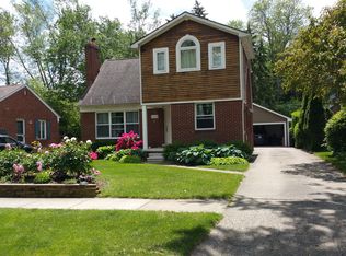 2526 Windemere Rd, Birmingham, MI 48009