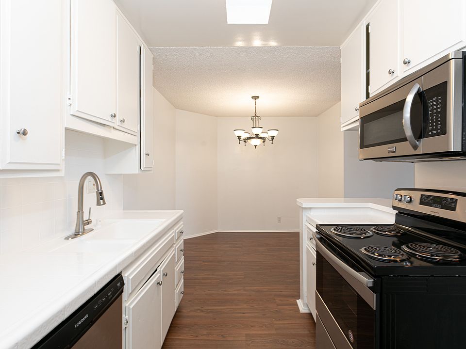 1st image of 1031 S Wooster St APT 305