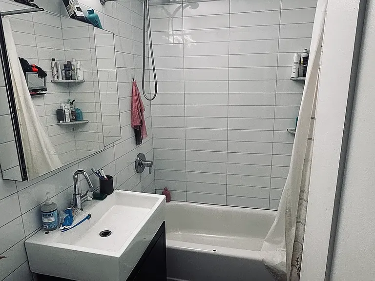 445 E 77th St #1N — Photo 7