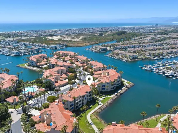 1808 Emerald Isle Way, Oxnard, CA 93035